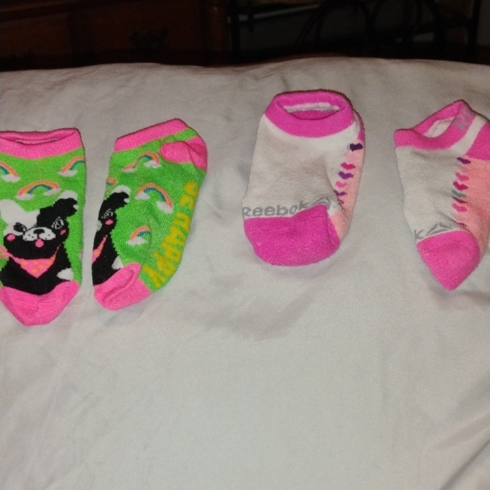 Reebok Pink and Green Ankle Socks Set